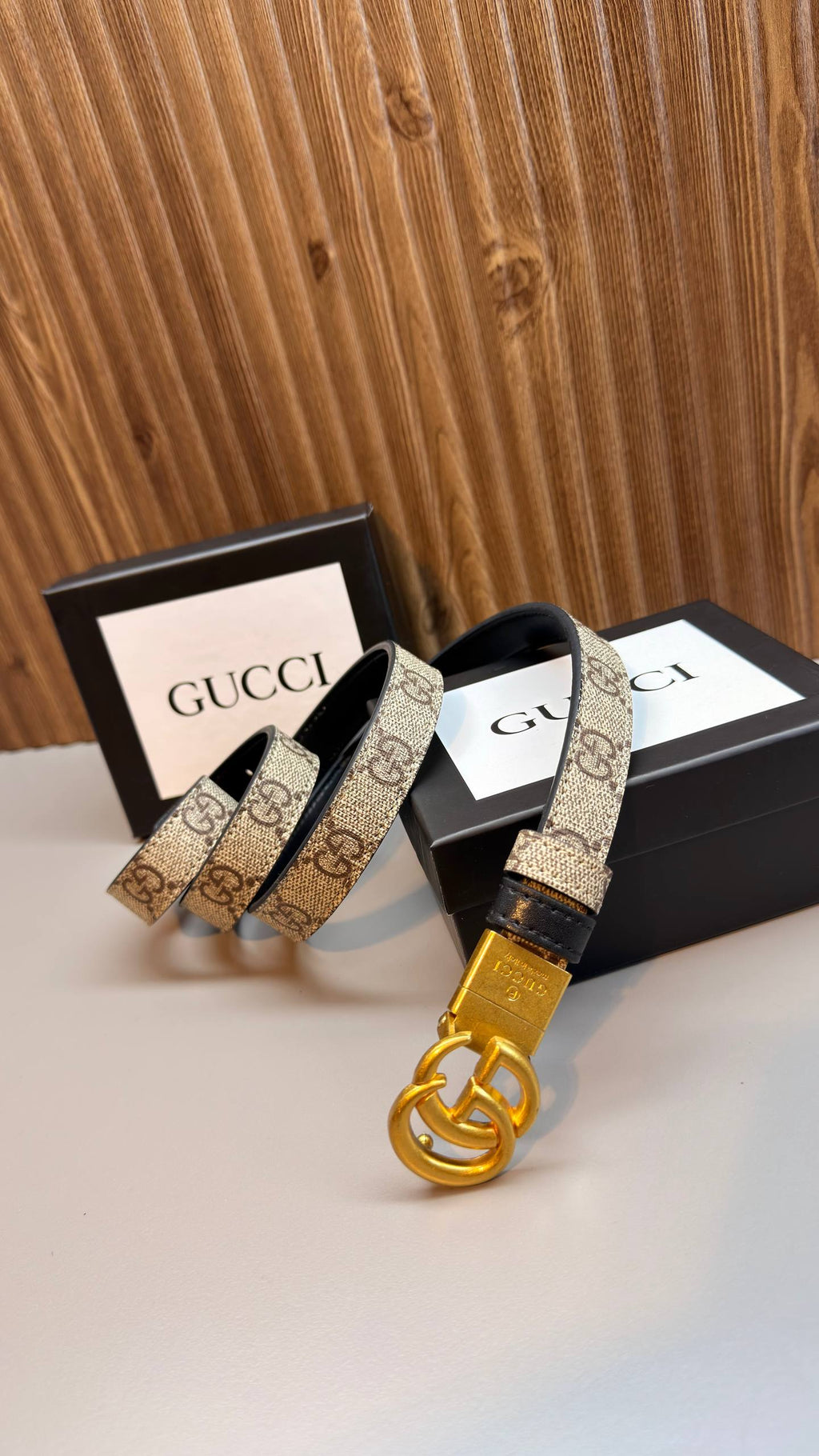 Γυναικεία ζώνη Gucci