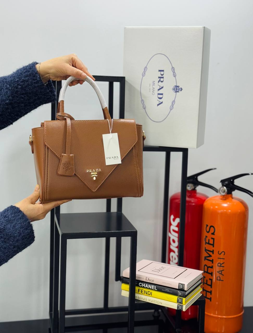 Γυναικεία τσάντα Prada