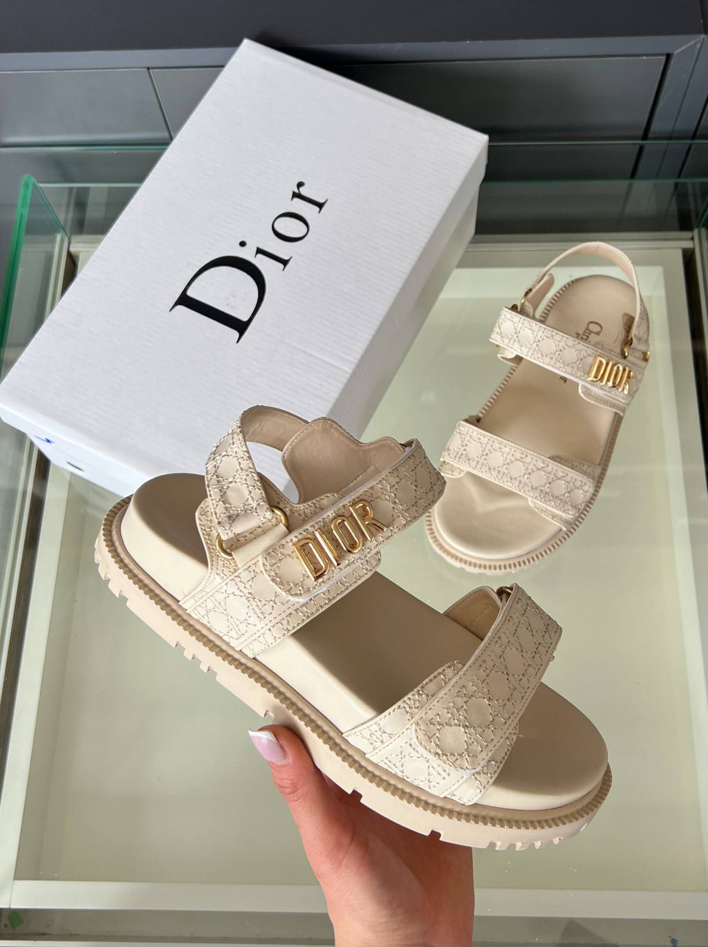 Γυναικεια παπουτσια Christian Dior