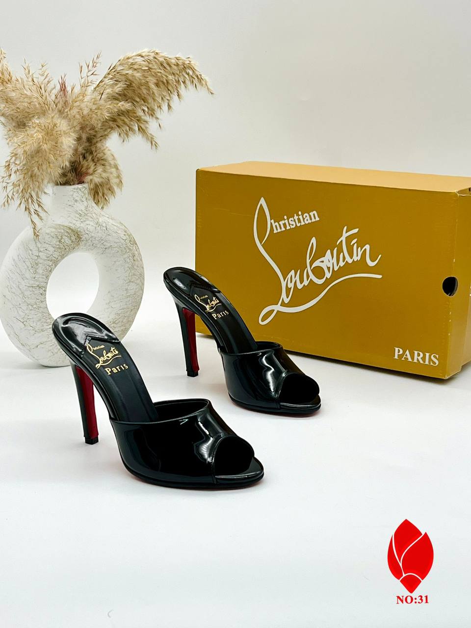 Γυναικεία παπούτσια Christian LOUBOUTIN