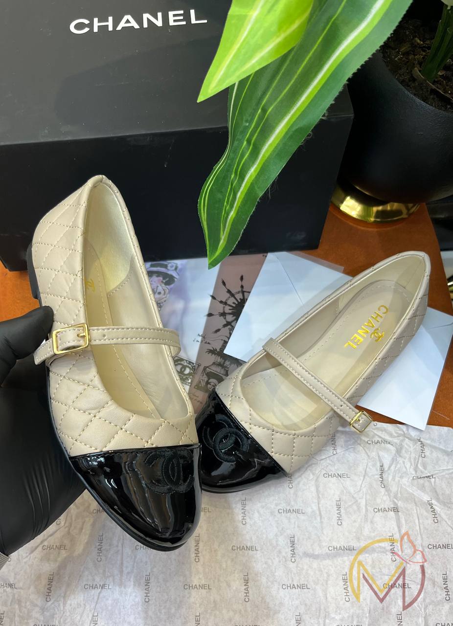 Γυναικεία παπούτσια Chanel