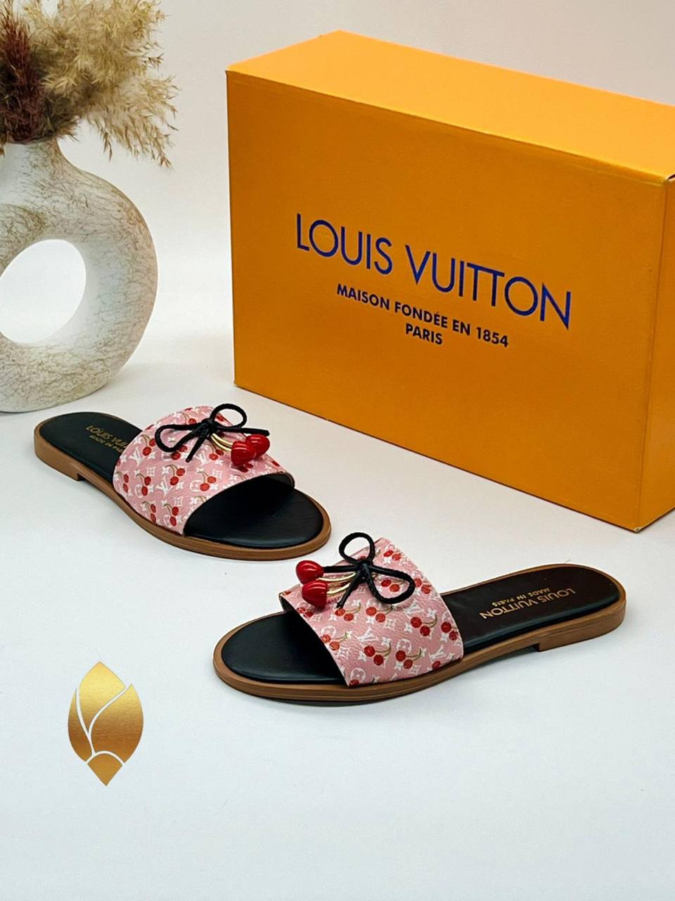 Γυναικείες παντόφλες Louis Vuitton