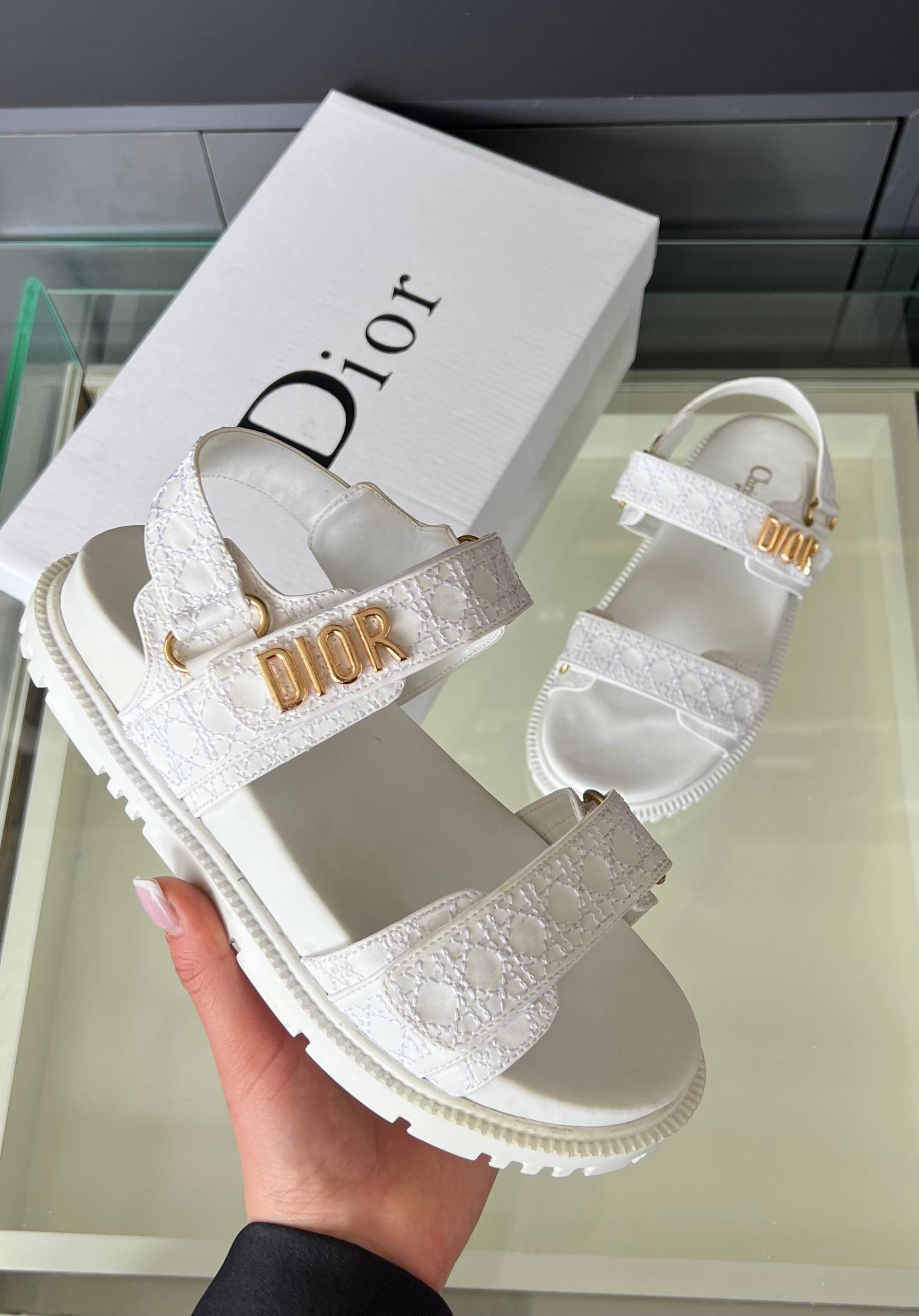 Γυναικεια παπουτσια Christian Dior