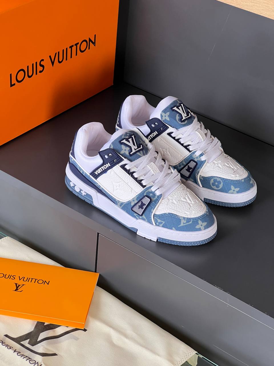 Ανδρικά παπούτσια Louis Vuitton