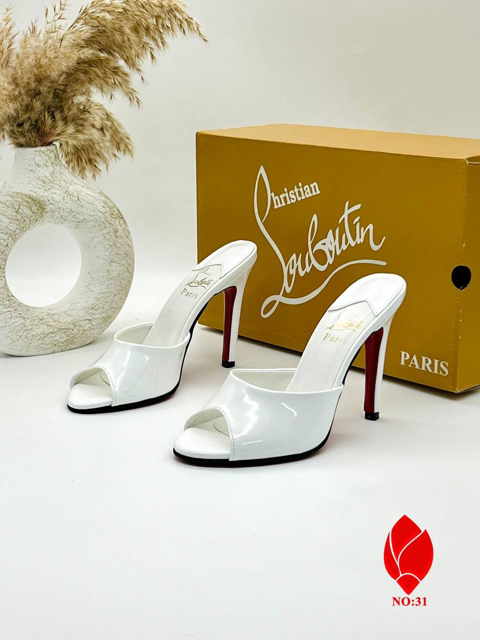 Γυναικεία παπούτσια Christian LOUBOUTIN
