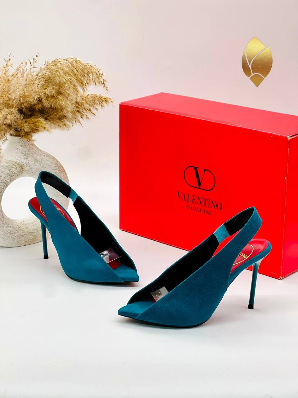 Γυναικεία παπούτσια Valentino