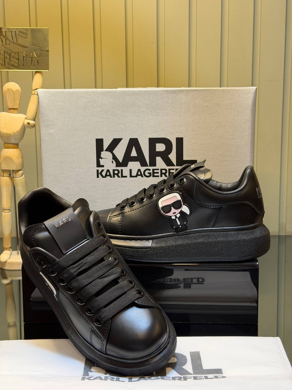 Γυναικεία αθλητικά παπούτσια Karl