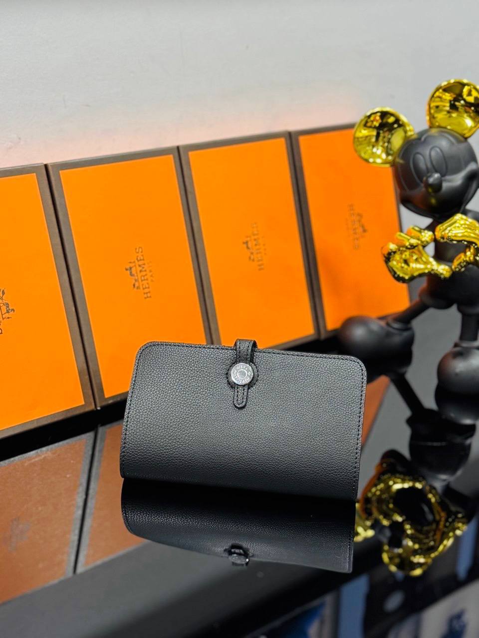 Hermes πορτοφόλια