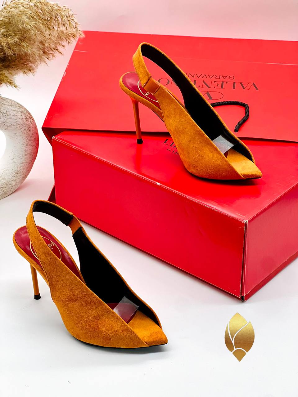 Γυναικεία παπούτσια Valentino